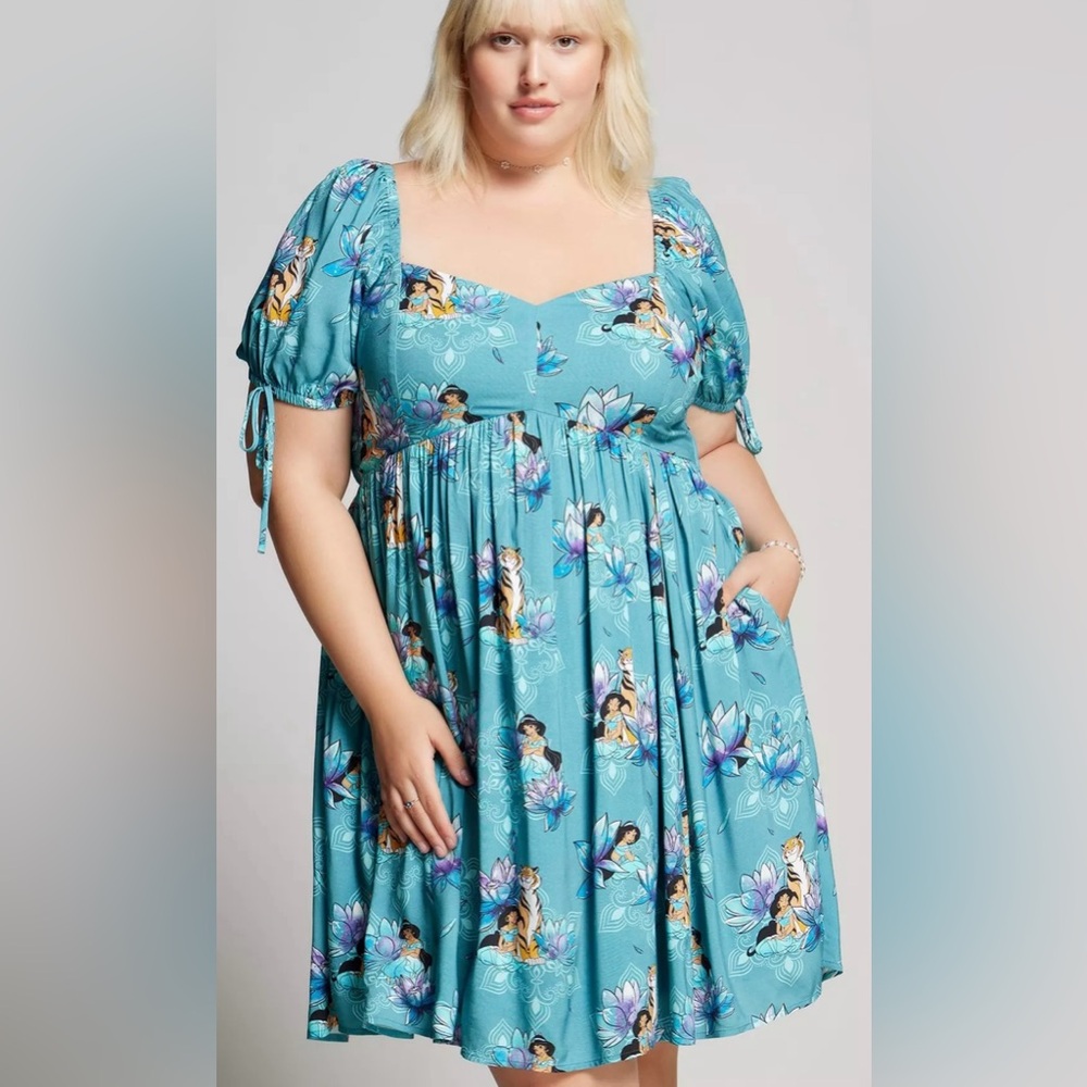 NWOT HER UNIVERSE DISNEY Aladdin Princess Jasmine Floral Midi Dress 4X